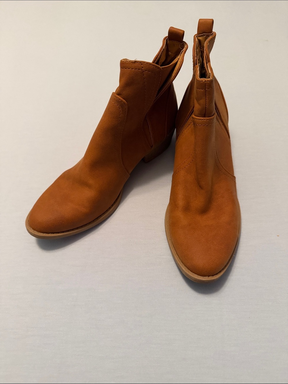 Qupid Women's Cognac Chelsea Ankle Booties